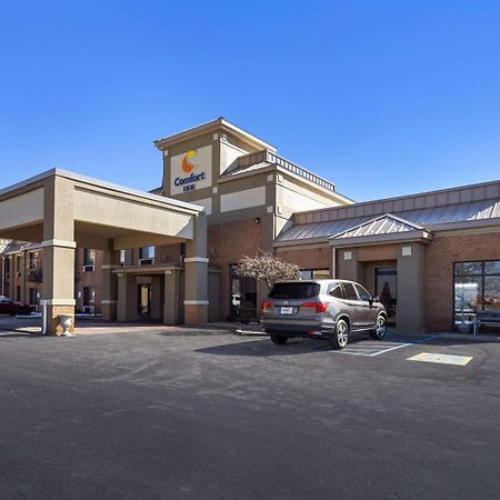 Comfort Inn Huntington Near University Exteriör bild