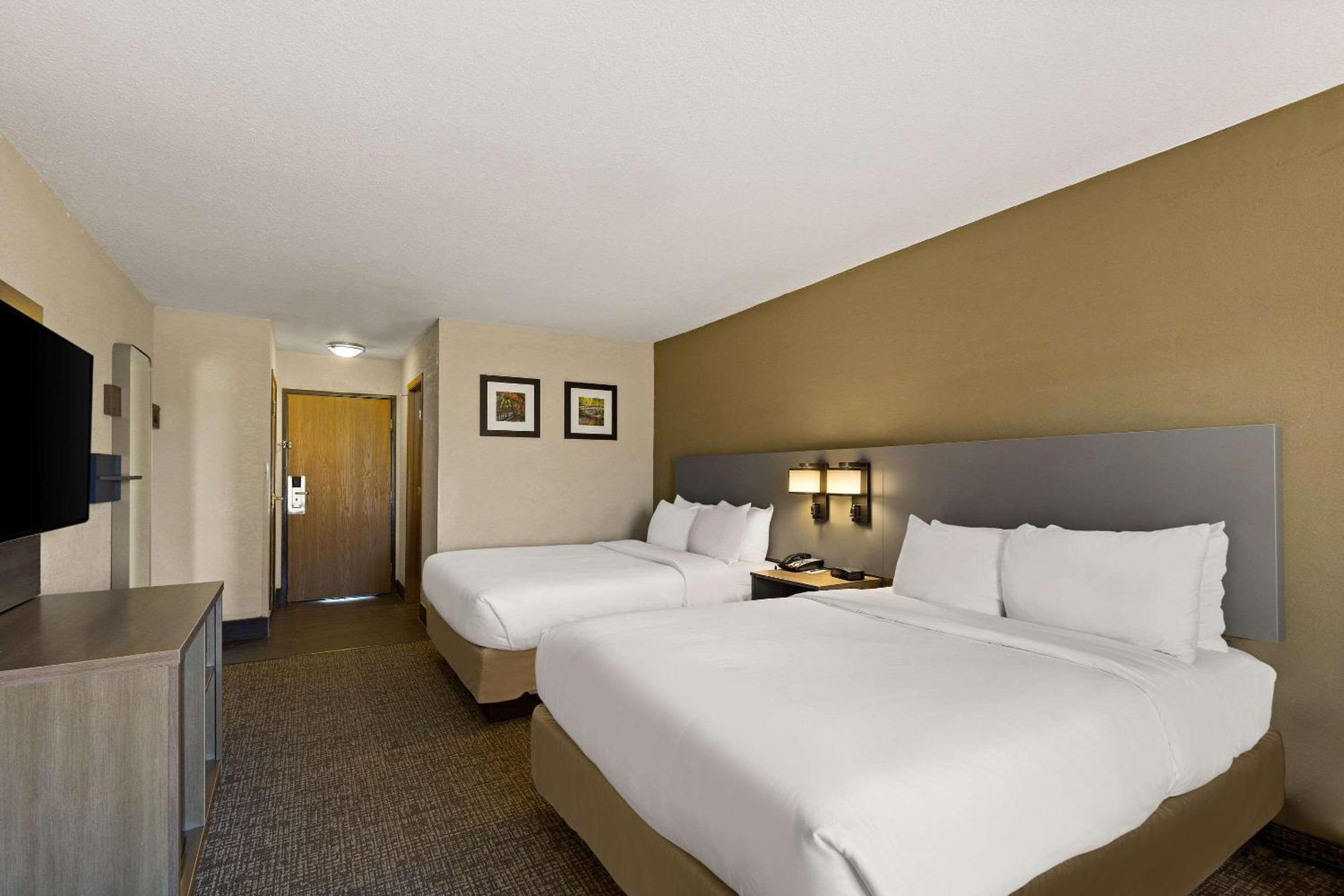 Comfort Inn Huntington Near University Exteriör bild